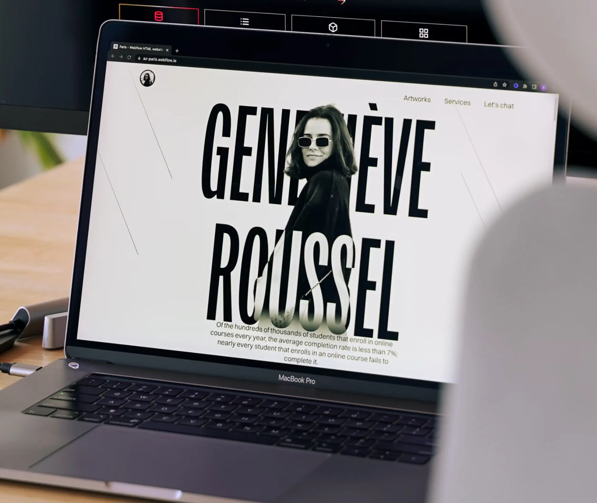 Paris webflow portfolio teplate typograpy showcase on homepage with a girl with black glasses on the front